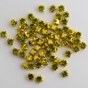 riv-591 Риволи стеклянные круглые в цапах золото (цитрин, 4 мм) 10 штук