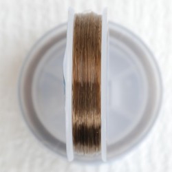 FNT-044 Жилка (волосінь) коричнева (0,15)