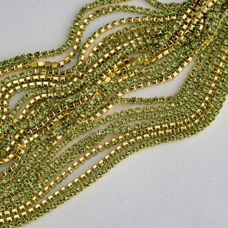 Ланцюг під золото з салатовим камінчиками (кришталики 1,5 мм) 10 см