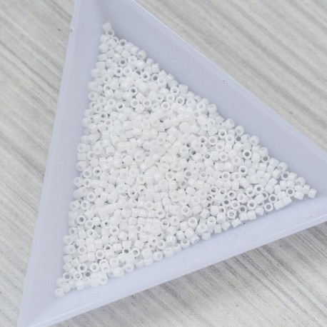 TT-01-41 Бісер японський Toho Treasure (циліндрична форма, розмір 11, 2 грам)