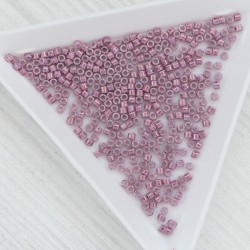 TT-01-1202 Бісер японський Toho Treasure (циліндрична форма, розмір 11, 5 грам)