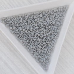 TT-01-183 Бісер японський Toho Treasure (циліндрична форма, розмір 11, 5 грам)