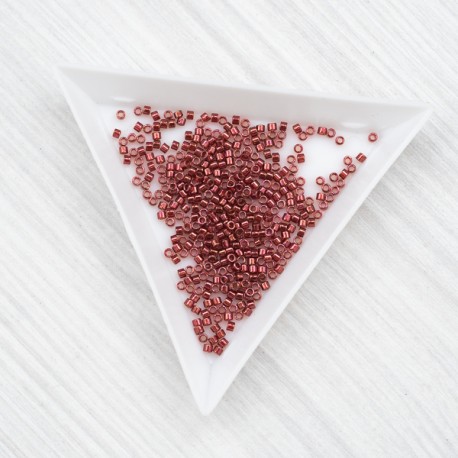 Бісер японський MIYUKI Delica, № 11 - 116 (2г) 