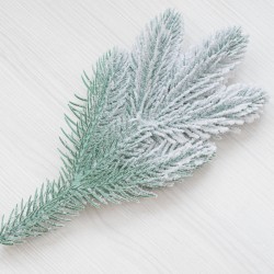 Гілка блакитної ялинки (5 лапок) засніжена