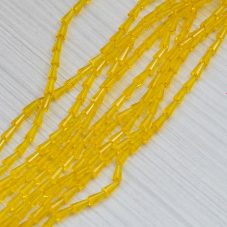 Намистини скляні витягнутий трикутник (4х8 мм) жовтий