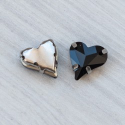 Ріволі скляні сердечко в цапах (12х13 мм) чорний